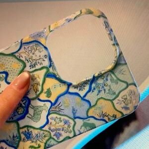 Case-Mate Floral Pattern Phone Case - Blue and Green